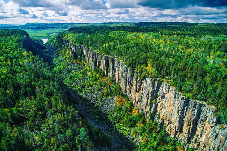 Ouimet Canyon, Ontario