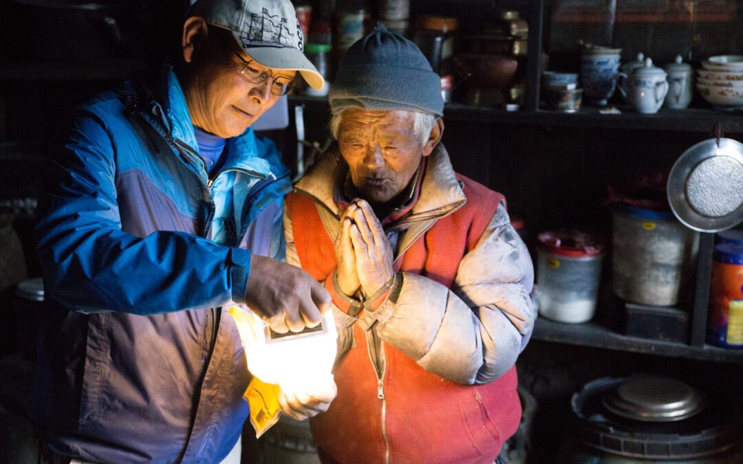 Humanitarian Alice Chun Brings her Solar Lights to the World