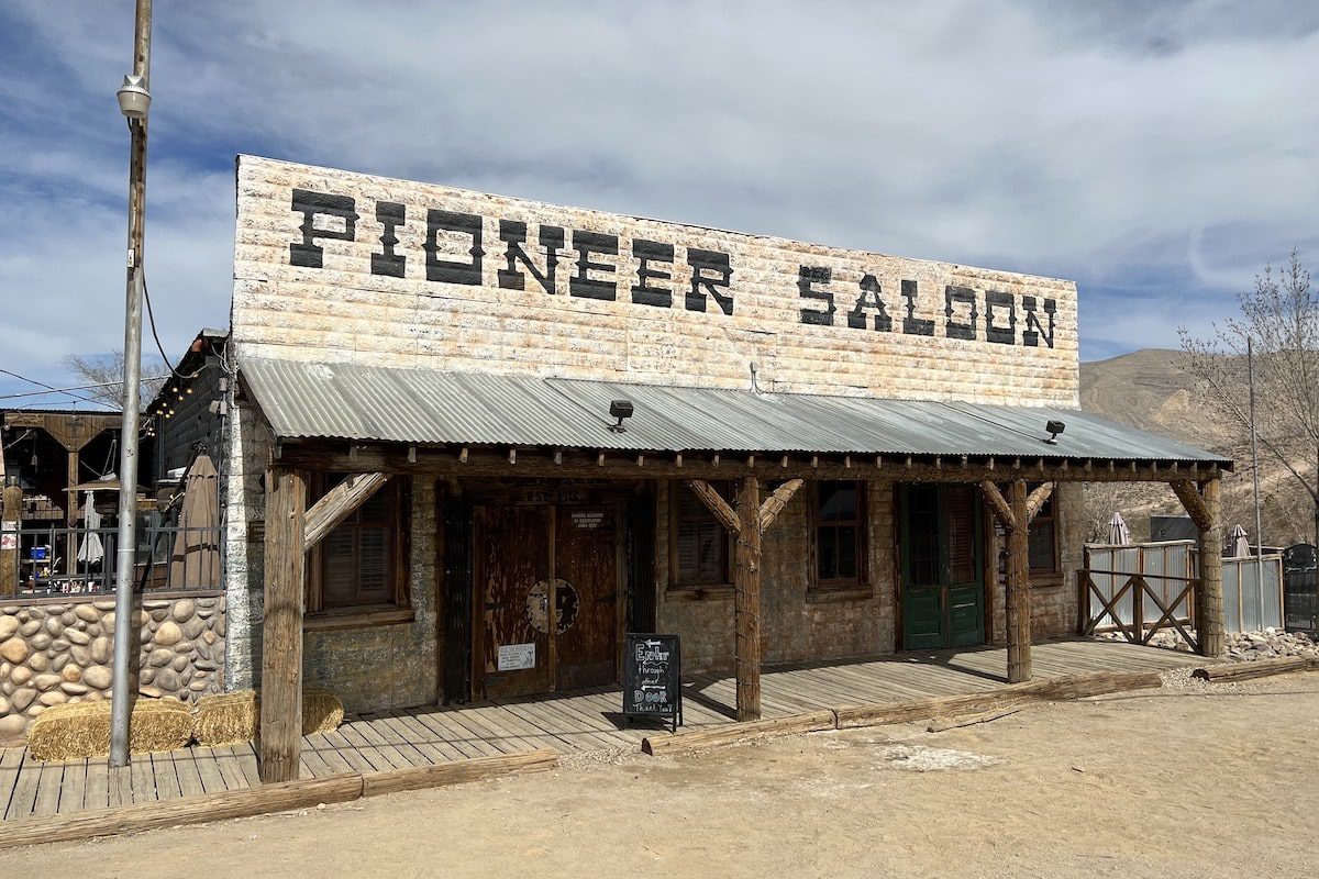 Exterior shot of Pioneer Saloon in Nevada