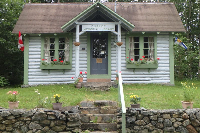 Outside view of the Durkee Memorial Library in Carleton