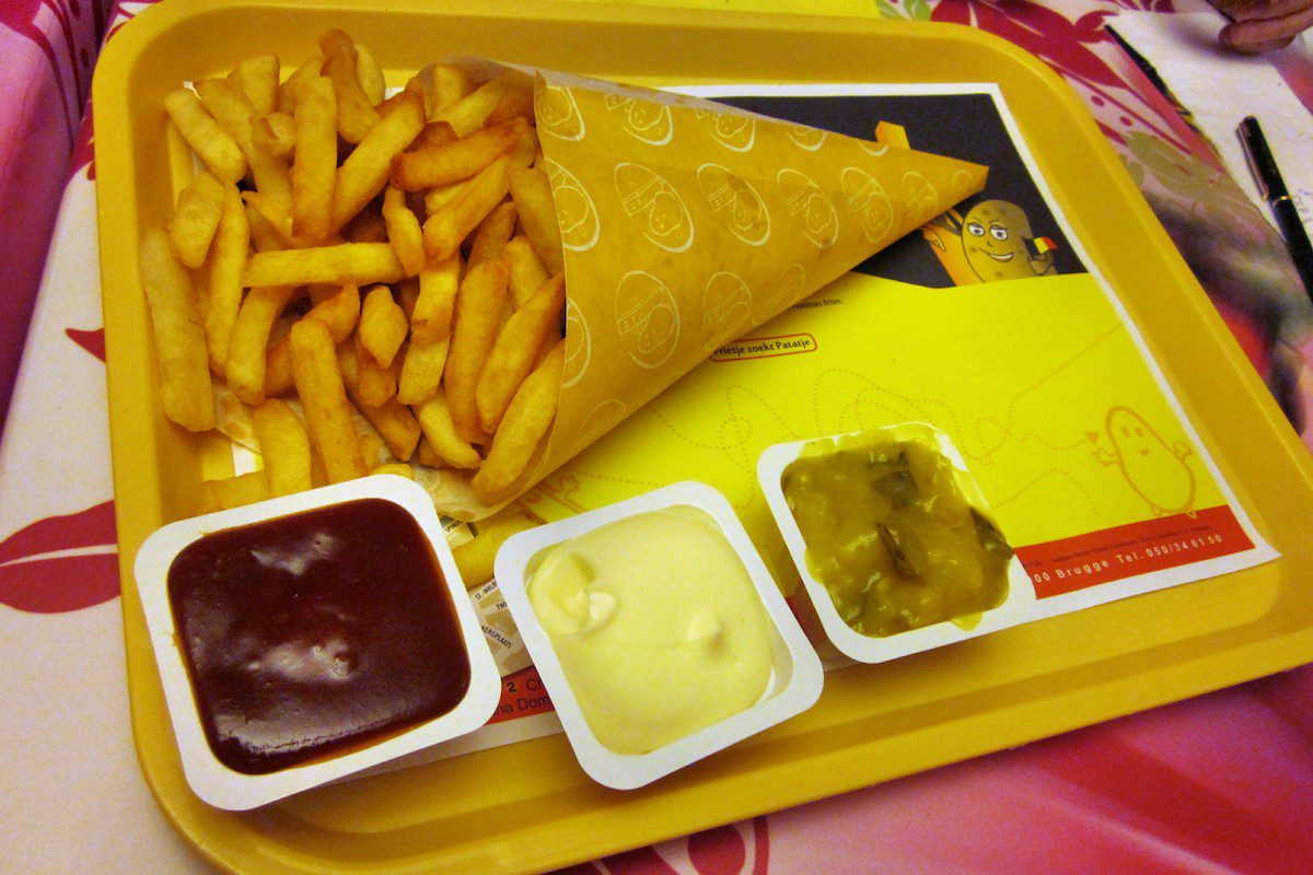 Traditional Belgian frites and sauce