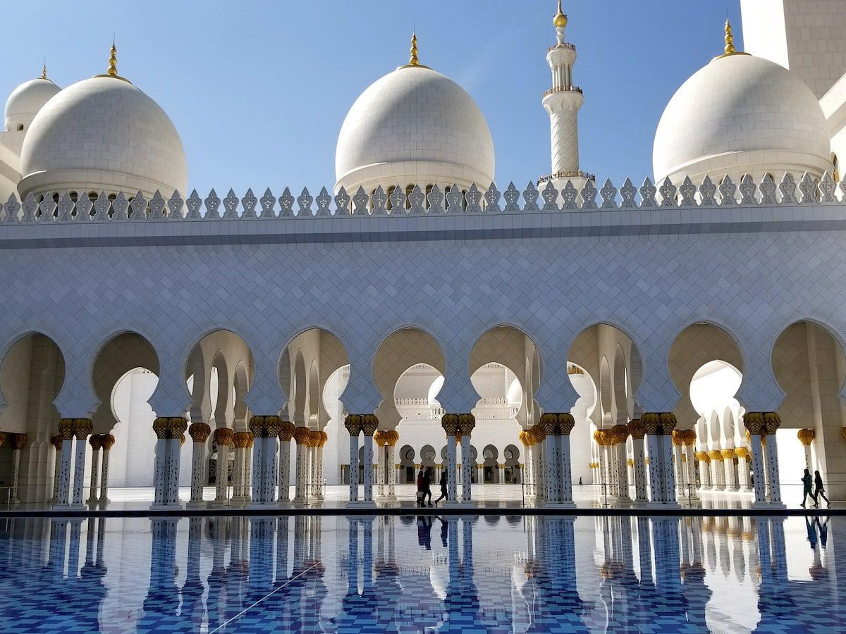 Sheikh Zayed Grand Mosque in Abu Dhabi, one of the less-travelled places for women in 2024