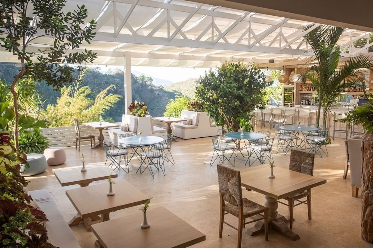 Sol Terrace: Nature´s Gastronomy is the property’s main restaurant, serving a chef’s choice menu customizable by guests.