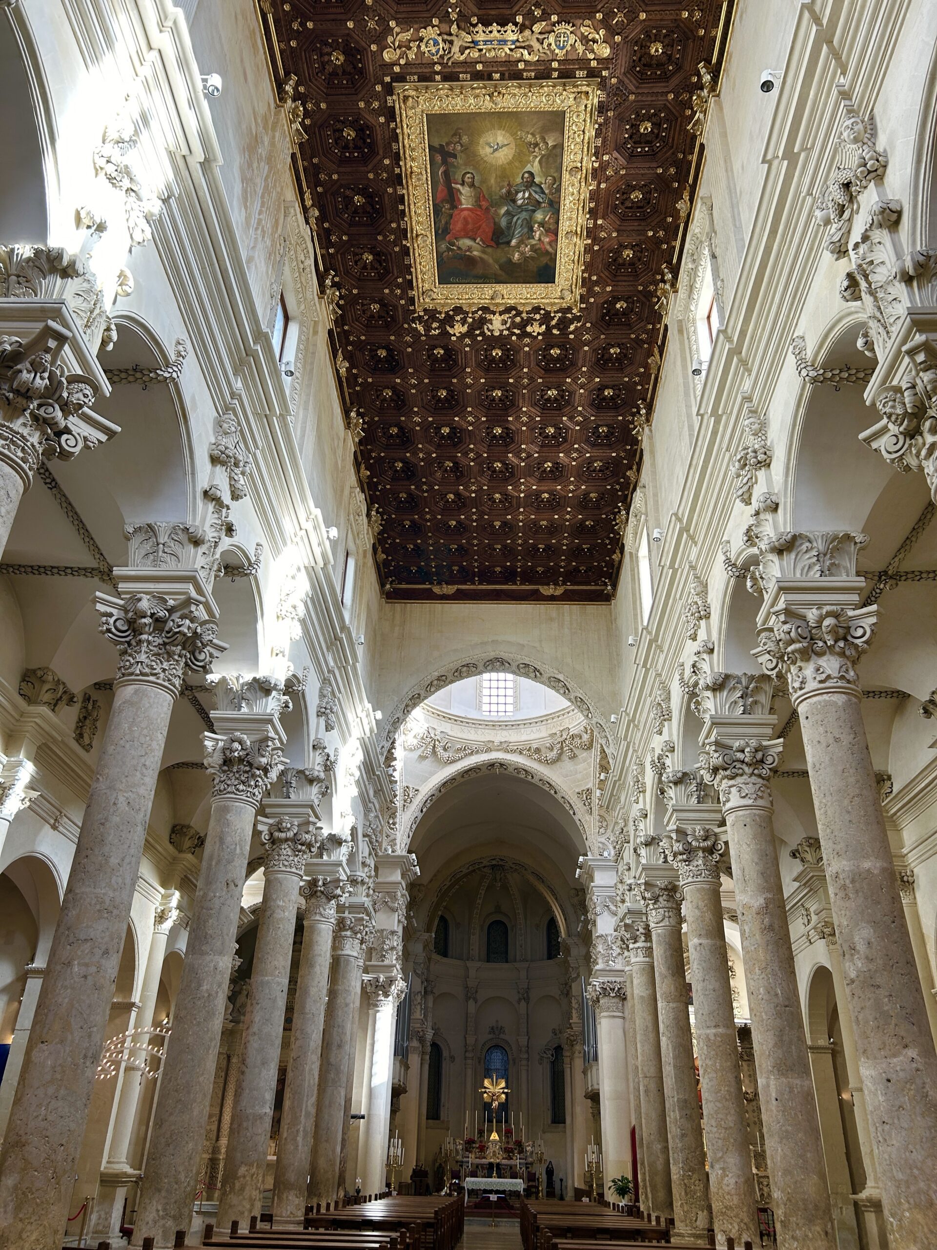the ceiling of basicilia di santa croce lecce italy
