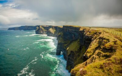 JourneyWoman Webinar:  How To Plan a Custom Trip to Ireland and Scotland With Brendan Vacations on October 8