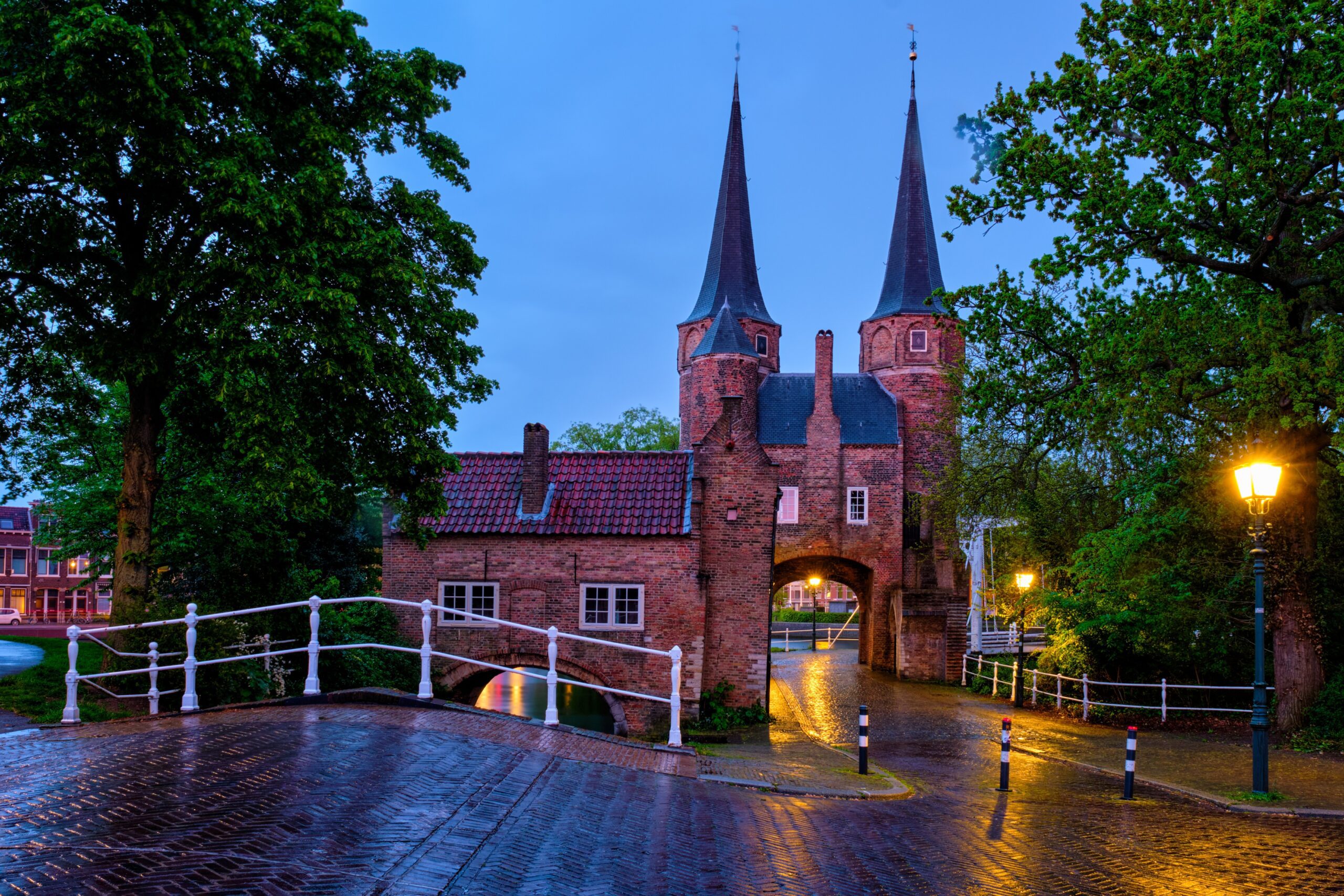 delft city gates the netherlands