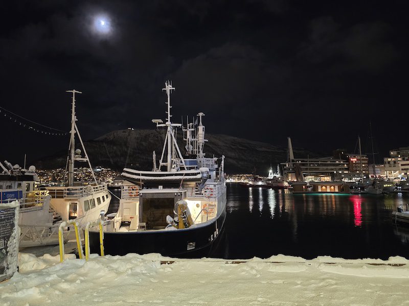 Darkness at the harbour in Tromso