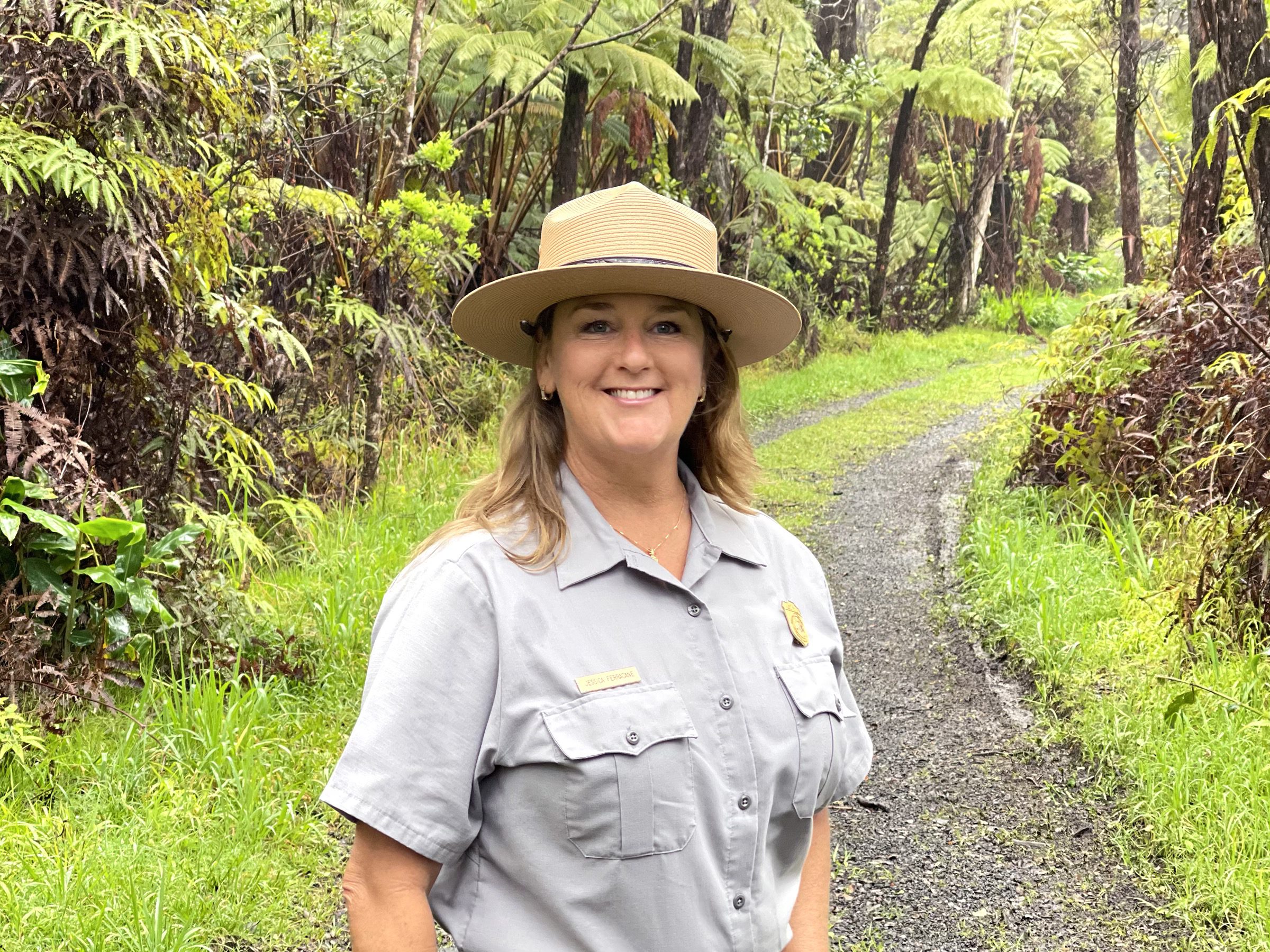 HAVO_20210330_Jessica Ferracane Public Affairs Specialist 1_JWei woman standing in a forest hawaii