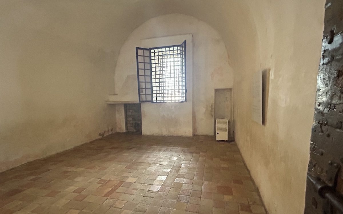 Man in the Iron Mask room at Fort Royal