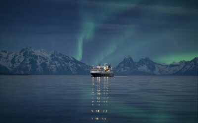 JourneyWoman Meetup: Northern Lights with Hurtigruten in Toronto July 24