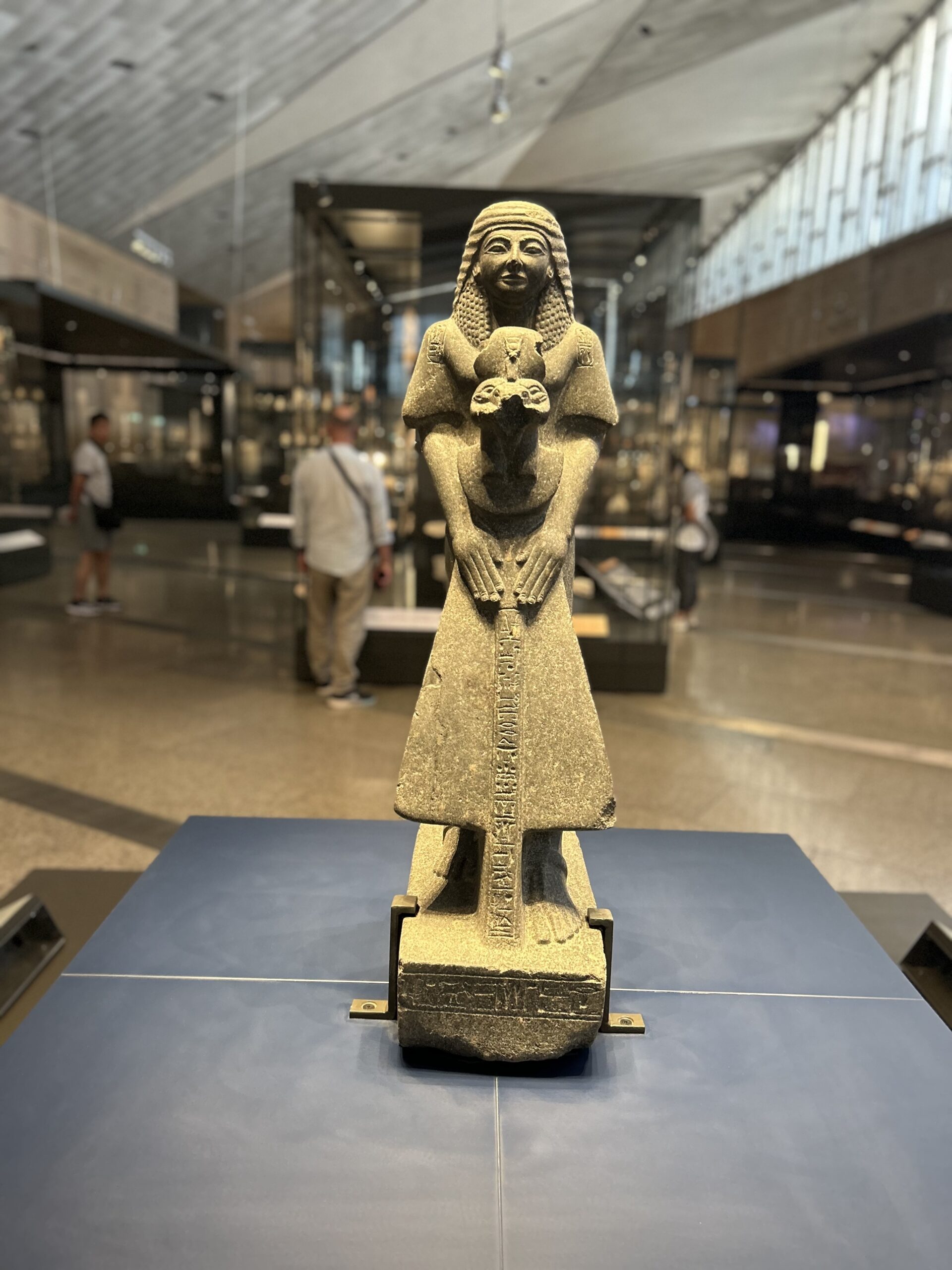 limestone head king userkaf egypt 