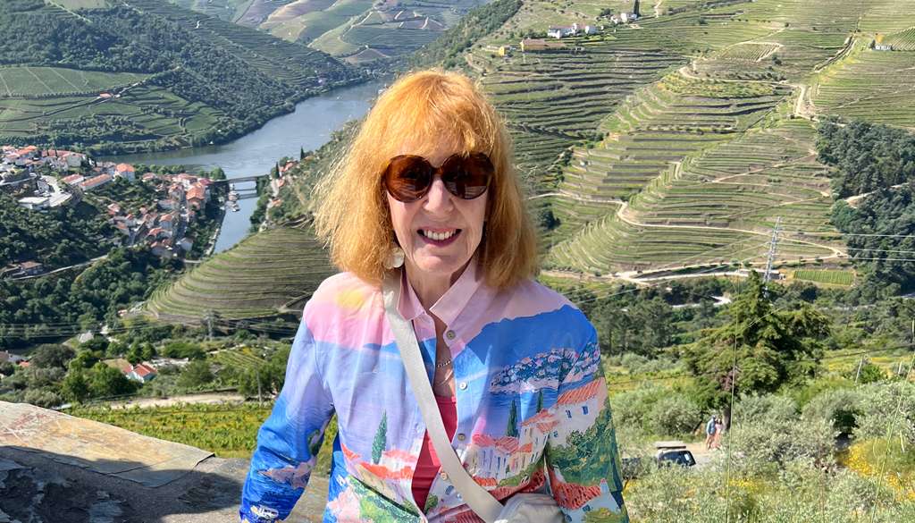 diana eden river valley portugal author