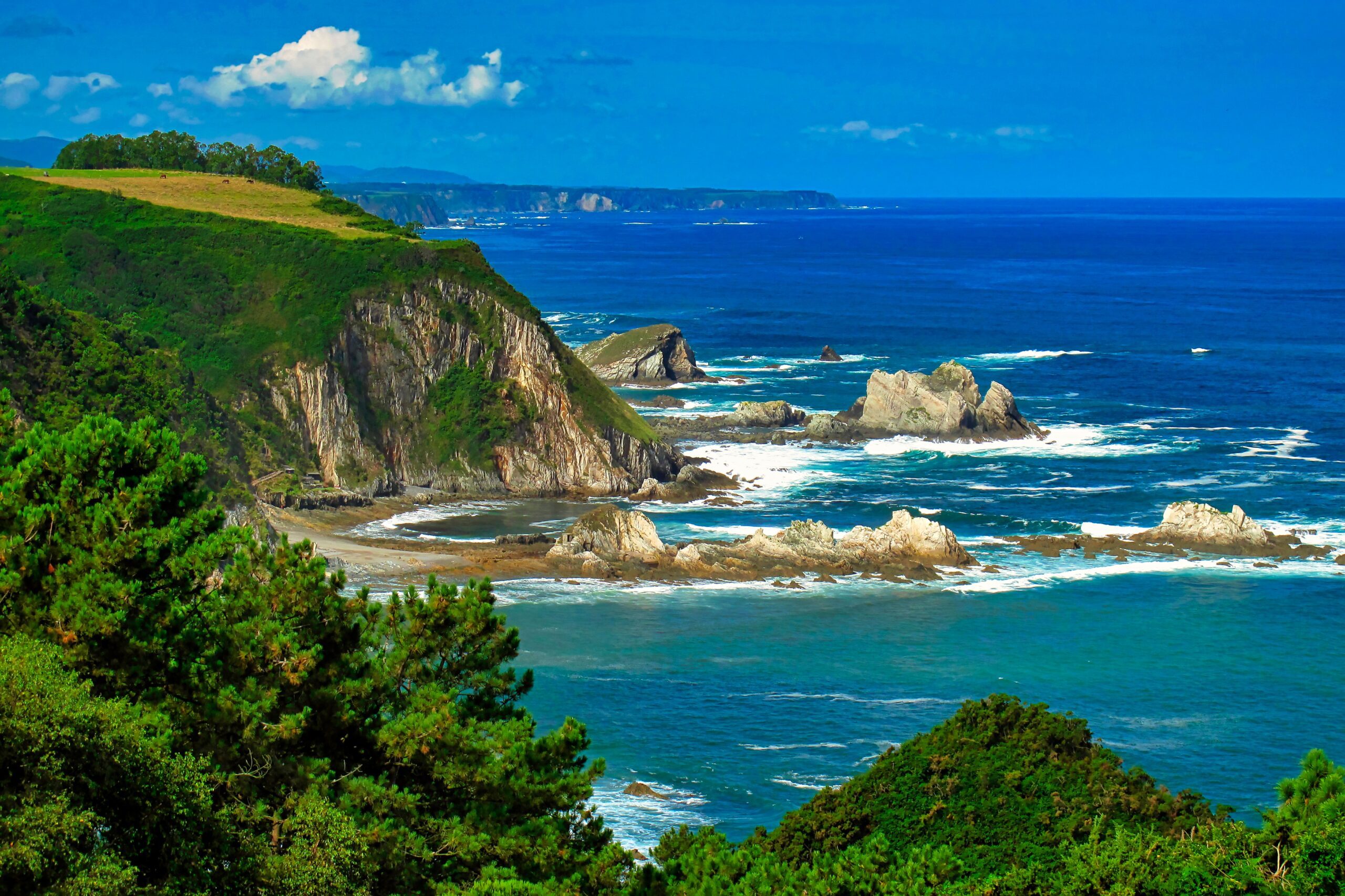 camino del norte spain asturias cliffs